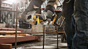 Aplikasi grinding industri baja & logam BAP Tools Indonesia