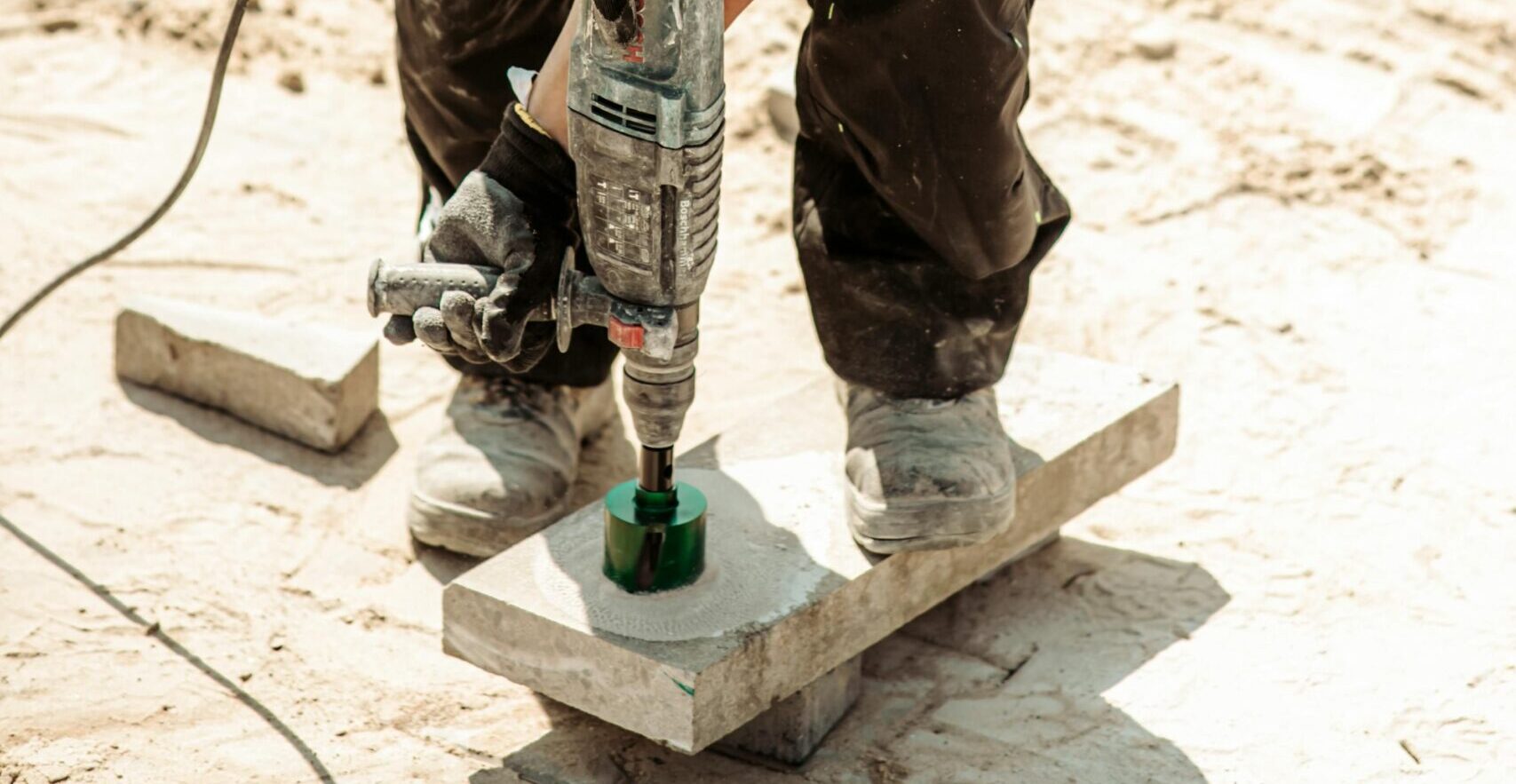 Pengeboran Sempurna dengan Diamond Core Bit