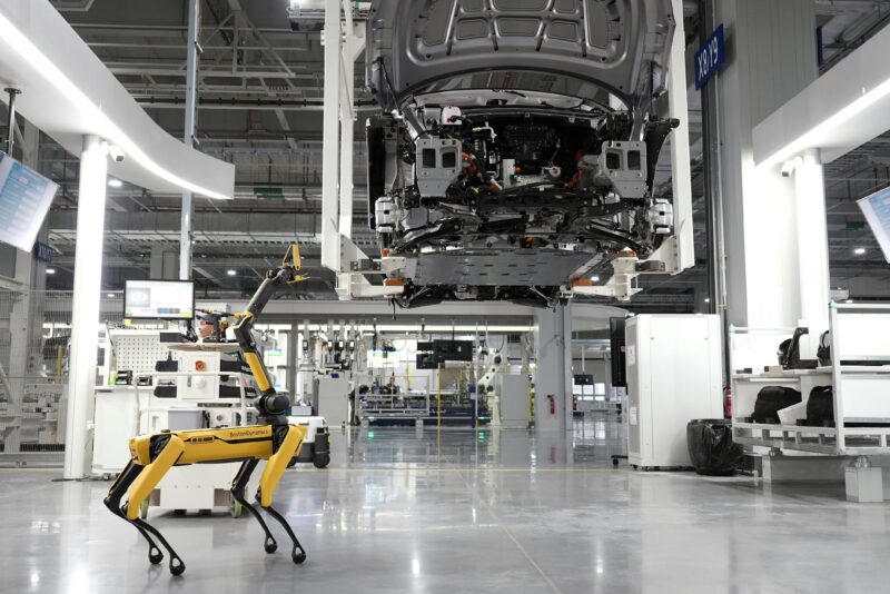 Industri Otomotif